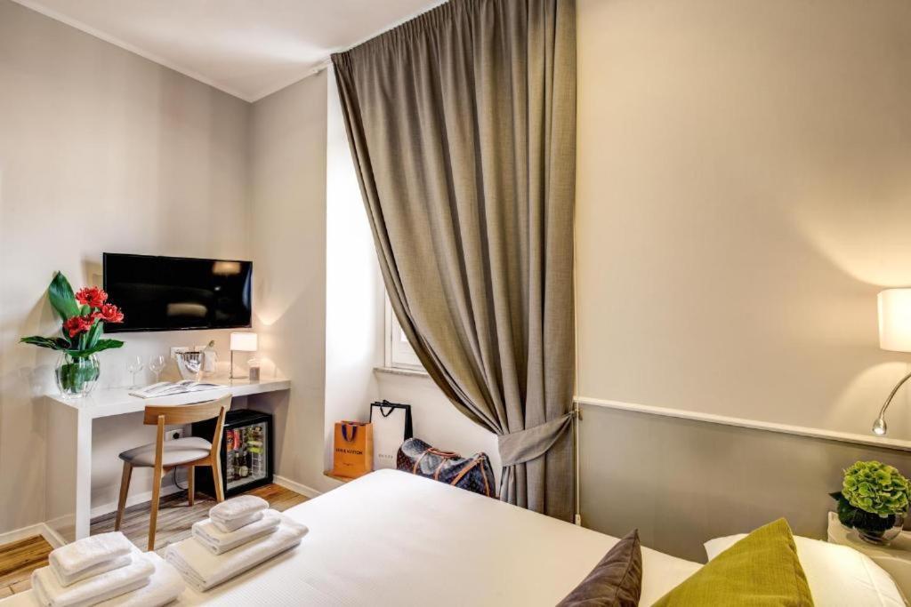 Tlv Navona Hotell Roma Eksteriør bilde